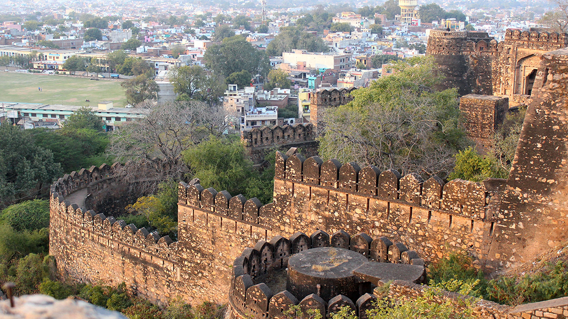 राज्य संरक्षित 8 स्मारकों.jpg